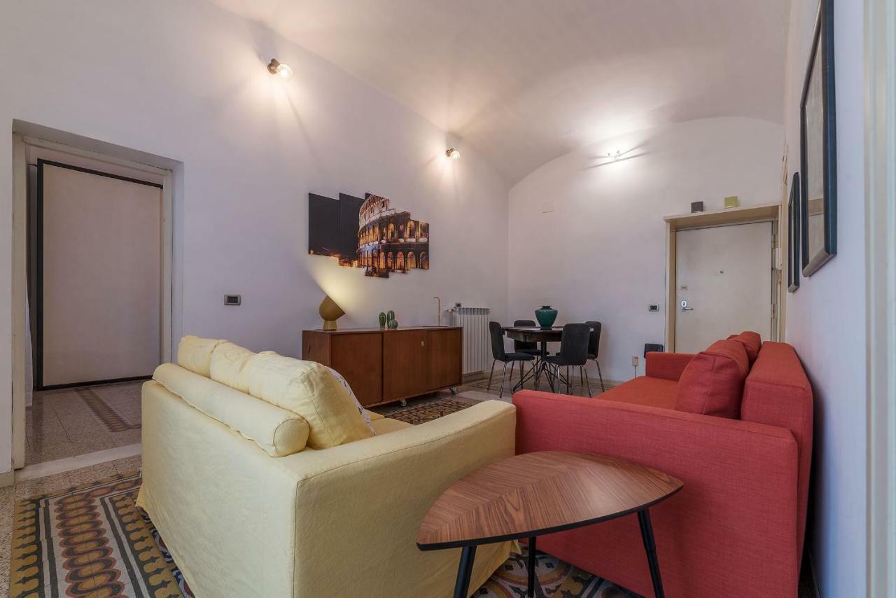 San Giovanni & Colosseo Roomy Flat Roma Dış mekan fotoğraf
